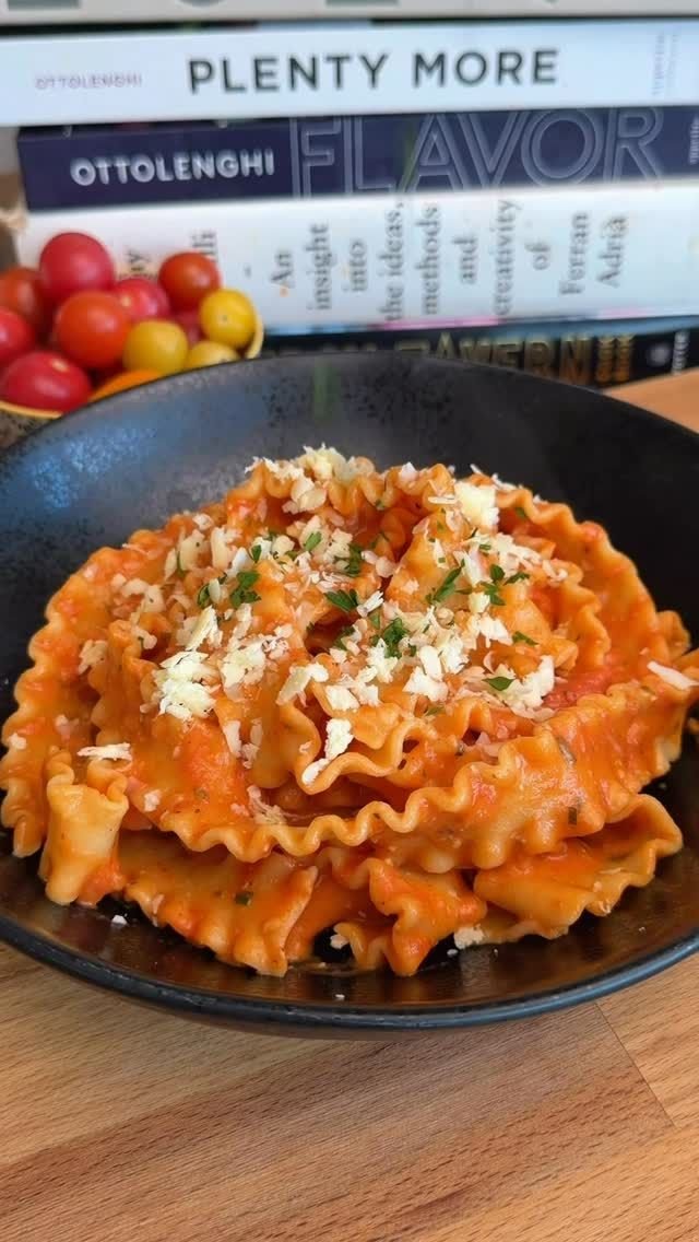 One-Pan Creamy Tomato Pasta